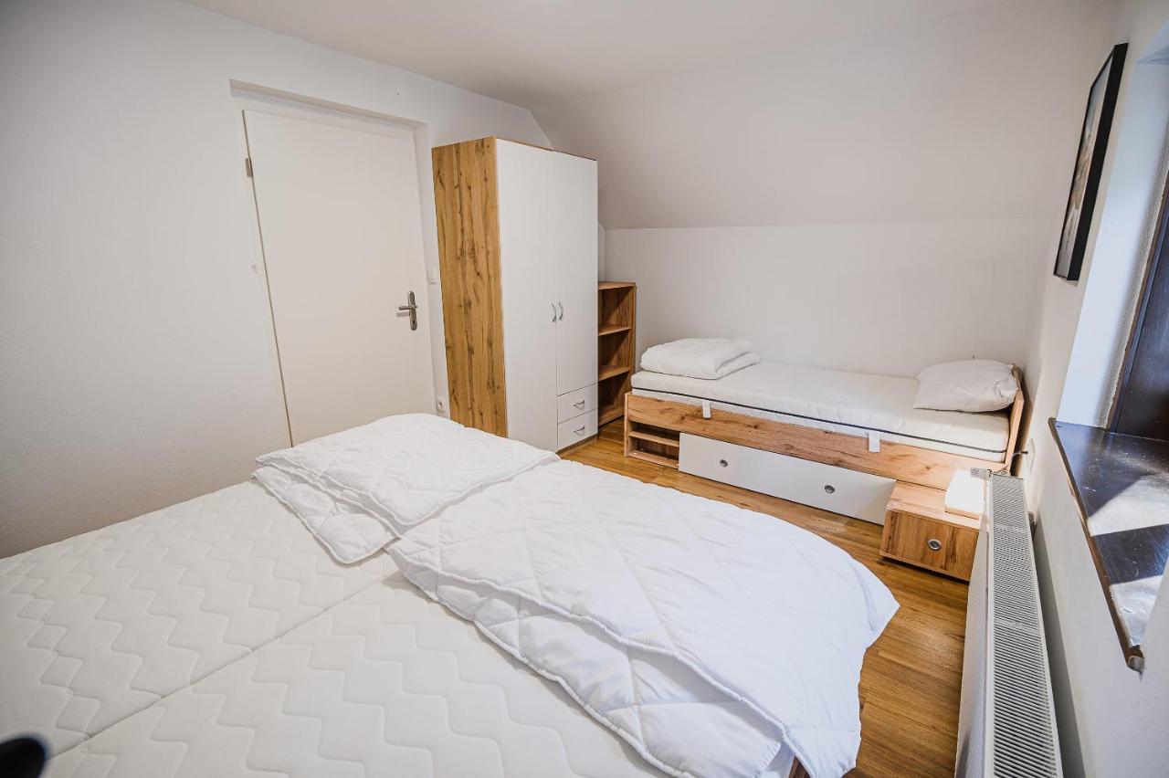 Holiday Home Kozorog Bohinj Esterno foto
